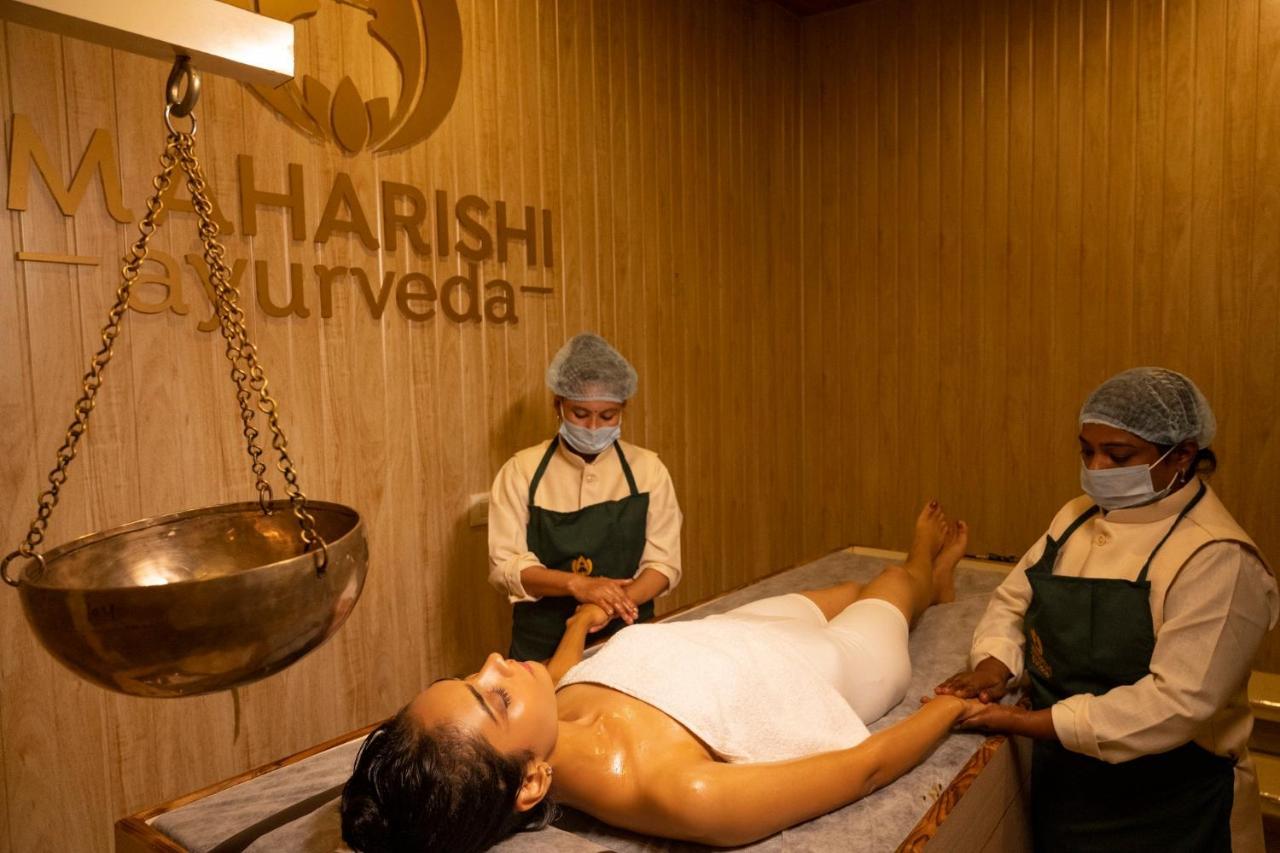 Maharishi Ayurveda-Boutique Wellness Retreat Hotel Risikés Kültér fotó